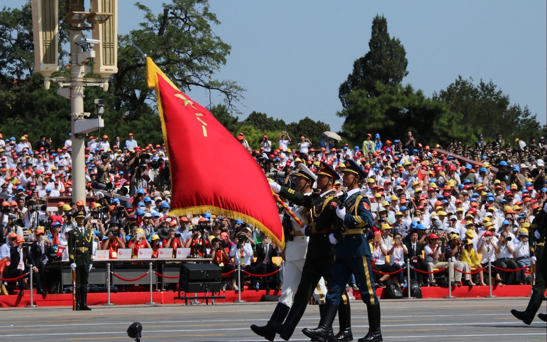弗朗索瓦·斯图尔特：稳重的防守与精准的传球，为南非队打下坚实基础